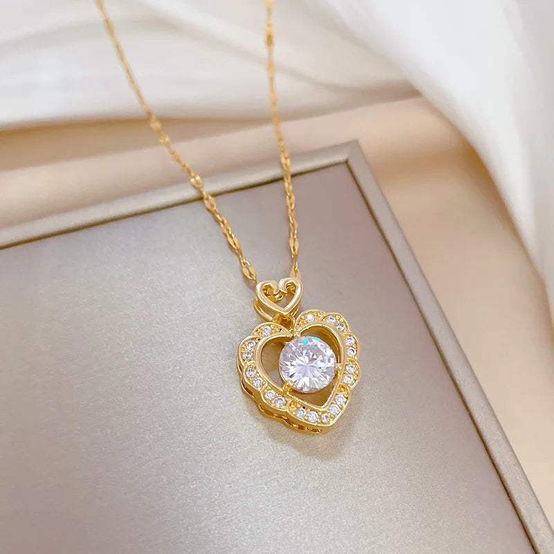 Women's Gold Heart Pendant Necklace – Stainless Steel Choker Pendant Necklace Nixie