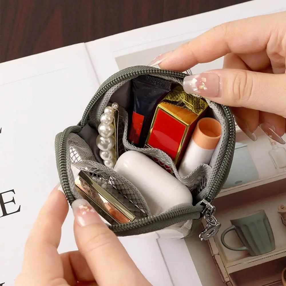 Transparent PVC Heart Cosmetic Bag – Travel Makeup Pouch