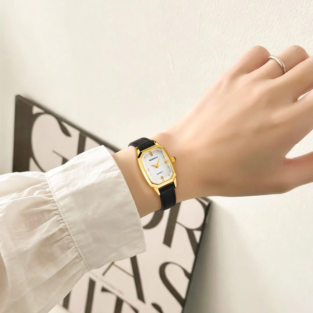 Naidu Women's Quartz Watch – Leather Strap & Roman Numerals Women's Quartz Watch Nixie