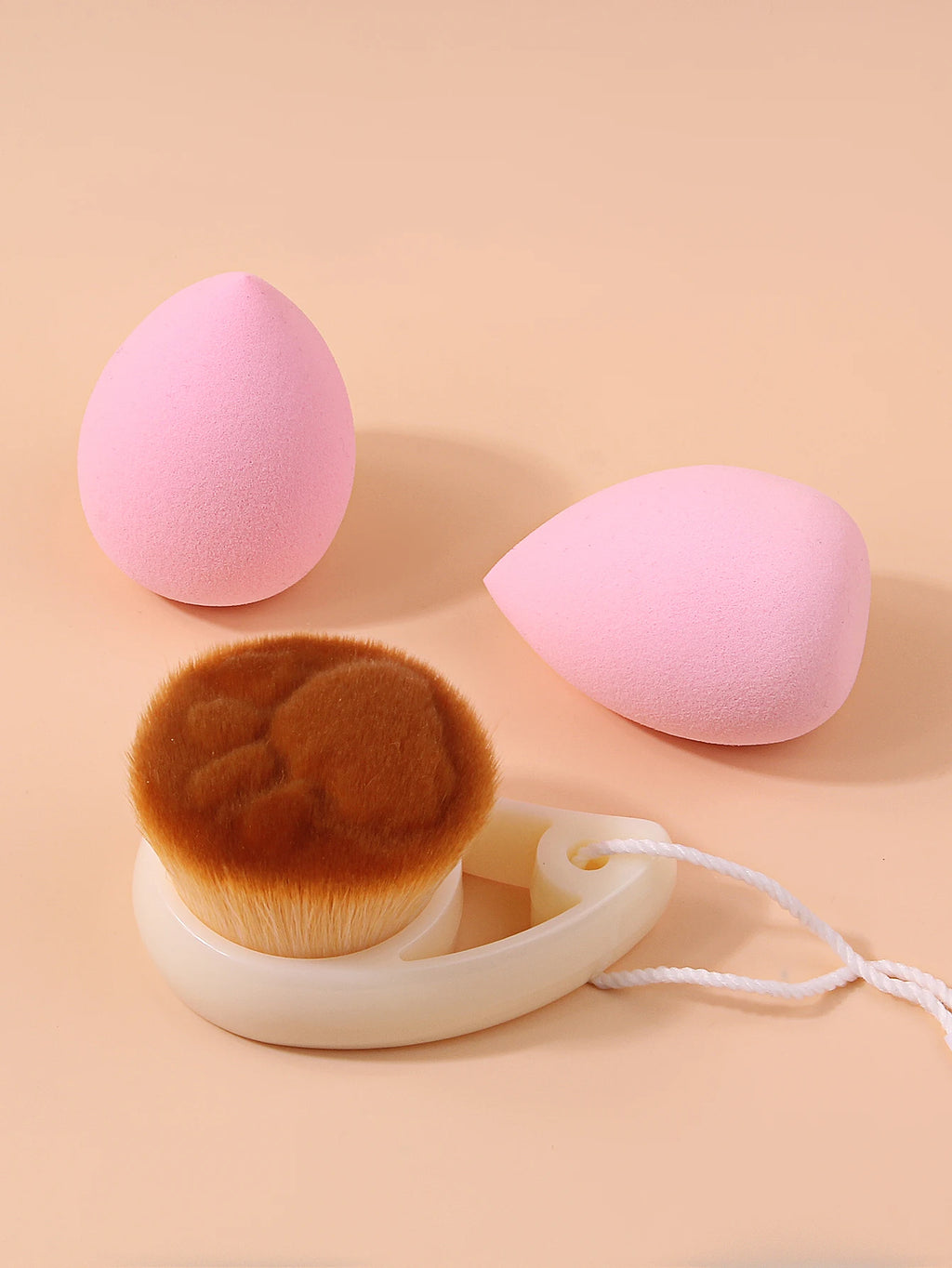Facial Cleansing Kit – Soft Face Brush & Makeup Sponges Facial Cleansing Set Nixie