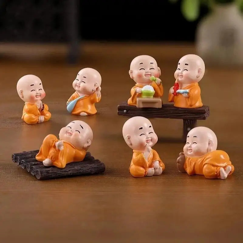 Mini Monk Resin Figurine | Zen Garden & Terrarium Decor Resin Figurine Nixie