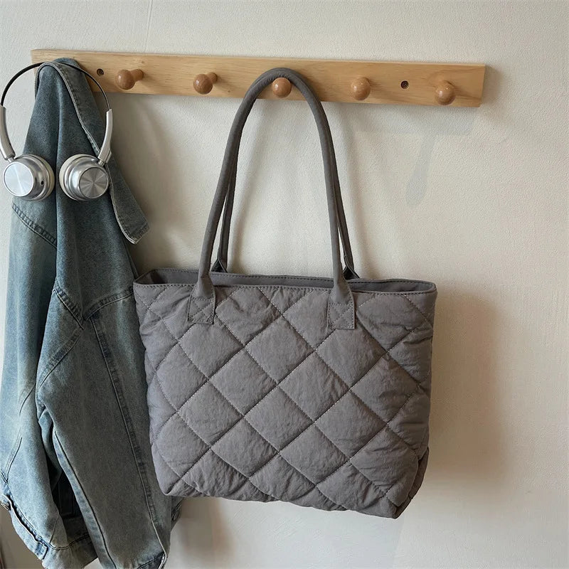 Quilted Padded Shoulder Bag for Women – Large Capacity Tote Quilted Shoulder Bag Nixie