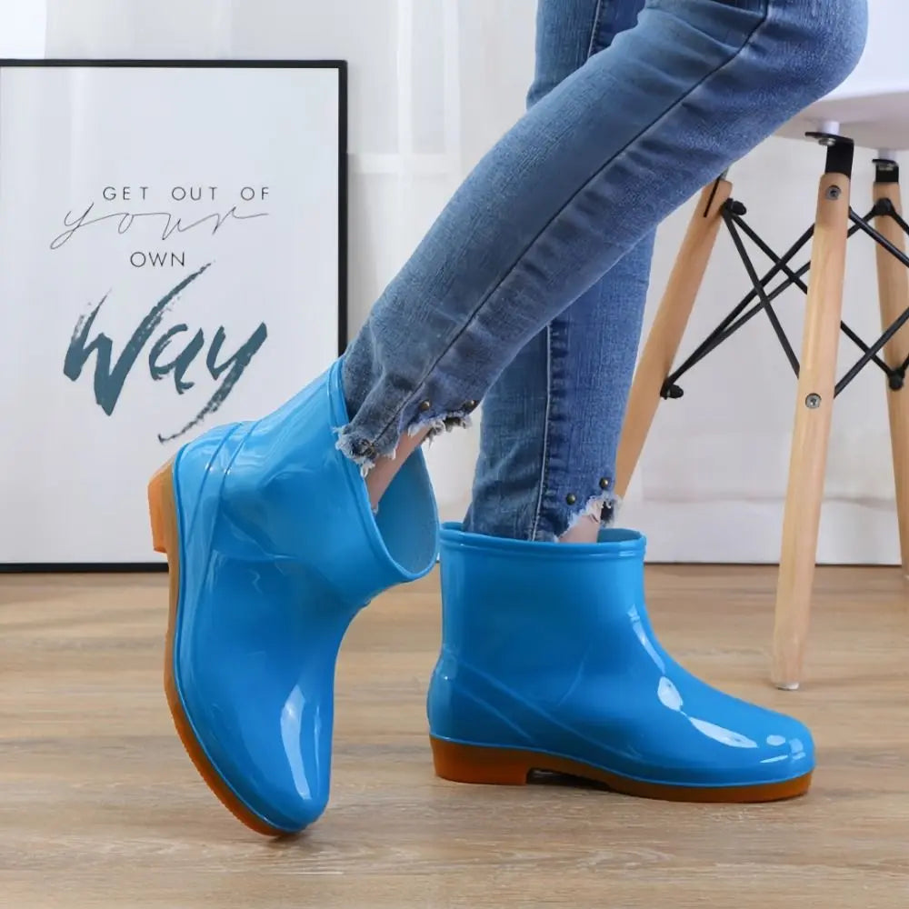 Women's Non-Slip Waterproof Short Rain Boots – Lightweight PVC Women's Rain Boots Nixie