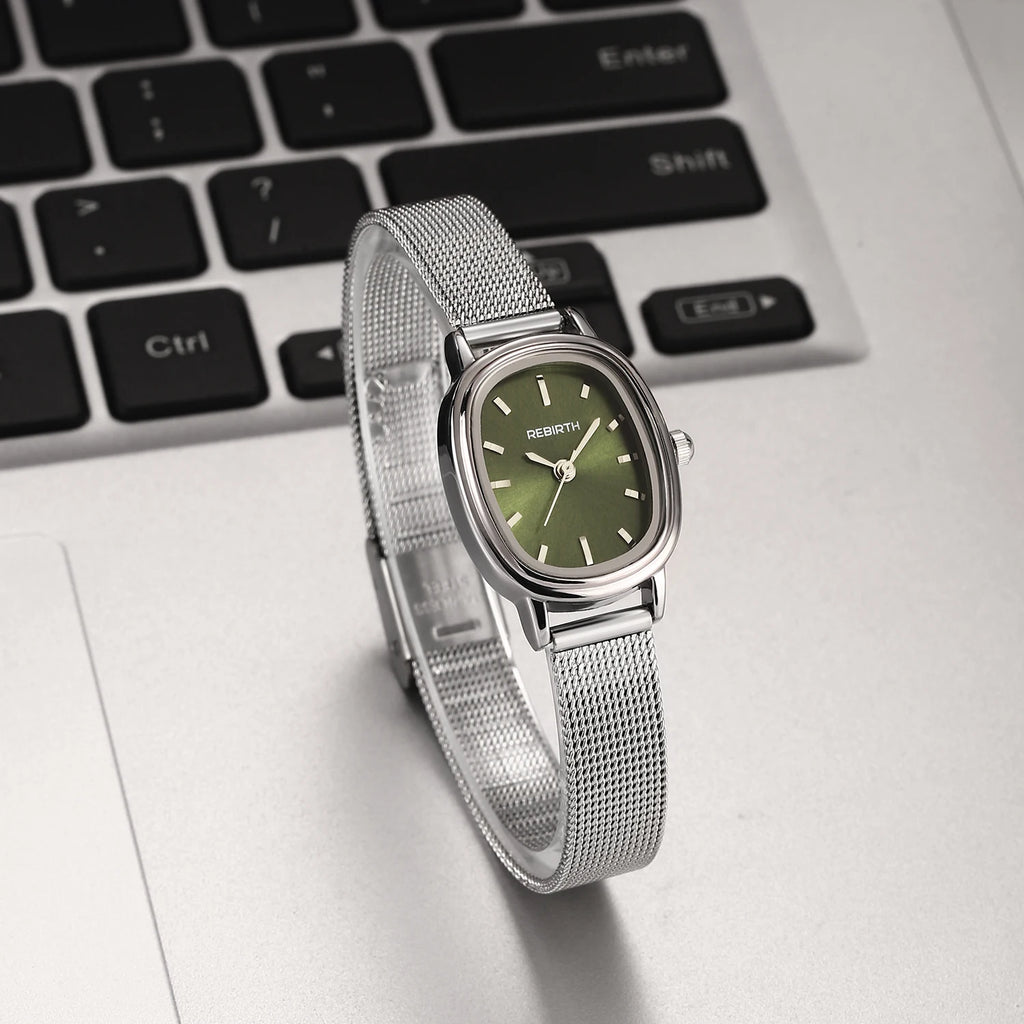 Retro Oval Silver Quartz Watch – Milanese Mesh Strap for Women Women's Quartz Watch Nixie
