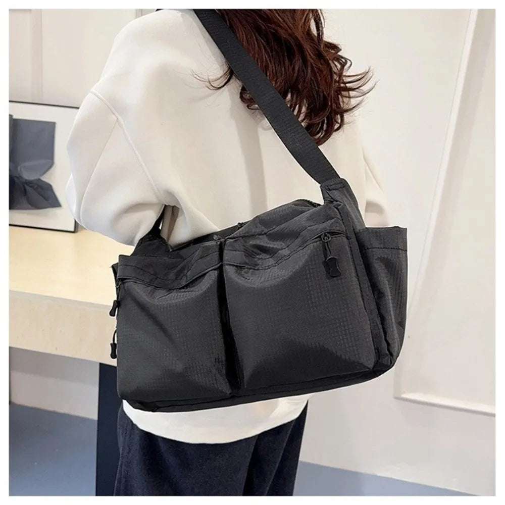 Women's Nylon Messenger Bag – Multi-Pocket Large Capacity Shoulder Messenger Bag Nixie
