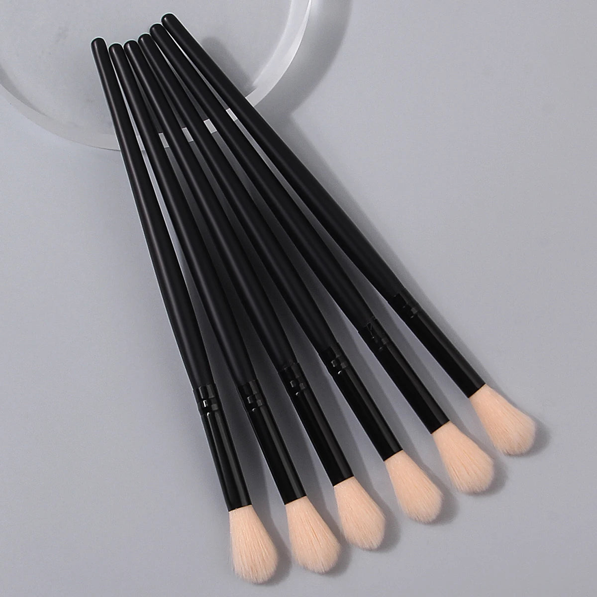 6-Piece Wooden Handle Makeup Brush Set – Blush & Highlighter Makeup Brush Set Nixie black