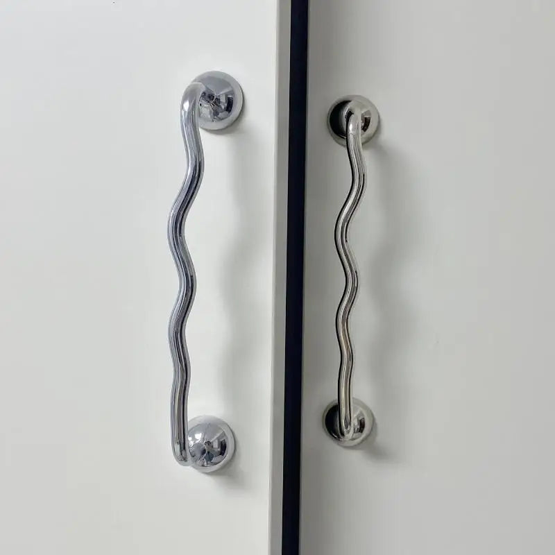 Zinc Alloy Wavy Cabinet Pull Handle – Modern Kitchen & Bath
