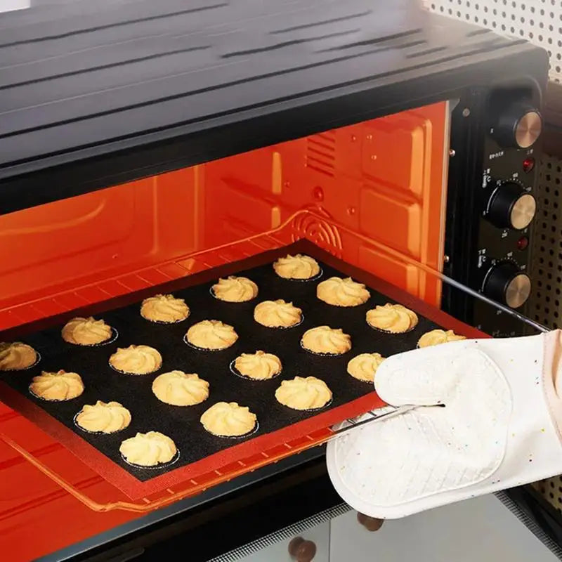 Perforated Silicone Baking Mat – Non-Stick Reusable Oven Liner