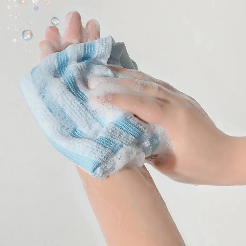 Extra Long Exfoliating Bath Scrubber Towel – Silver Ion