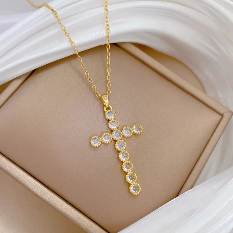 Women's Gold Cross Pendant Necklace – Minimalist Choker Pendant Necklace Nixie