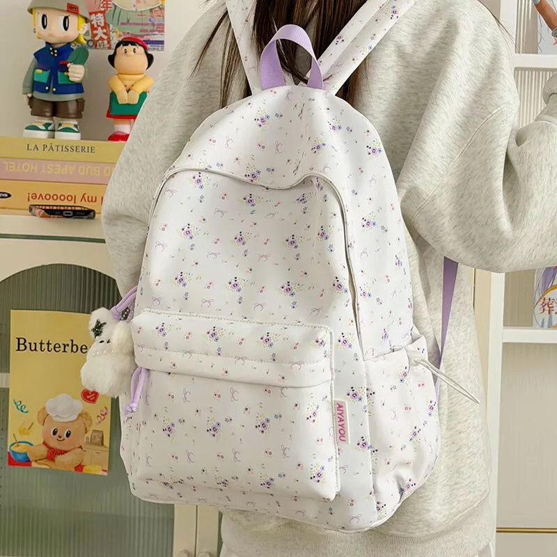 Nixie Floral Print Women's Backpack – Lightweight Travel Bag