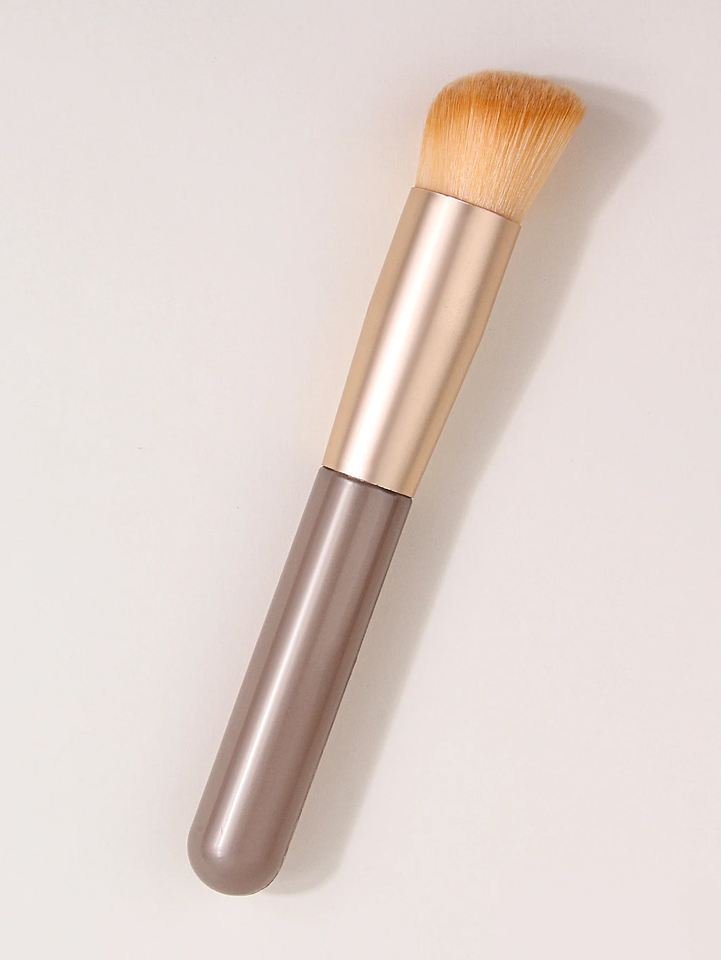 Professional Foundation & Contour Makeup Brush – Lightweight Makeup Brush Nixie
