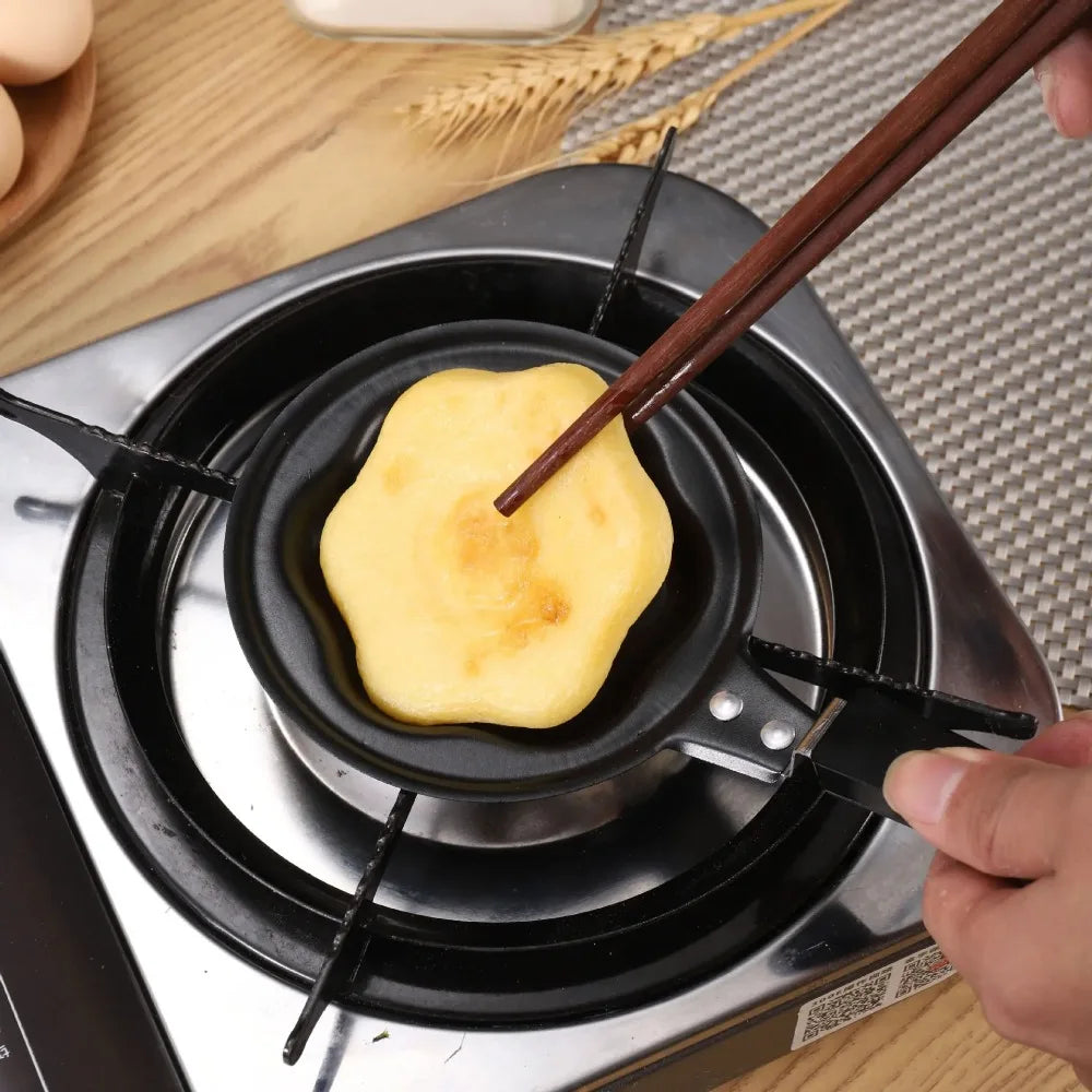 Mini Non-Stick Cartoon Omelette Pan – Fun Breakfast Baking Mold Non-Stick Omelette Pan Nixie