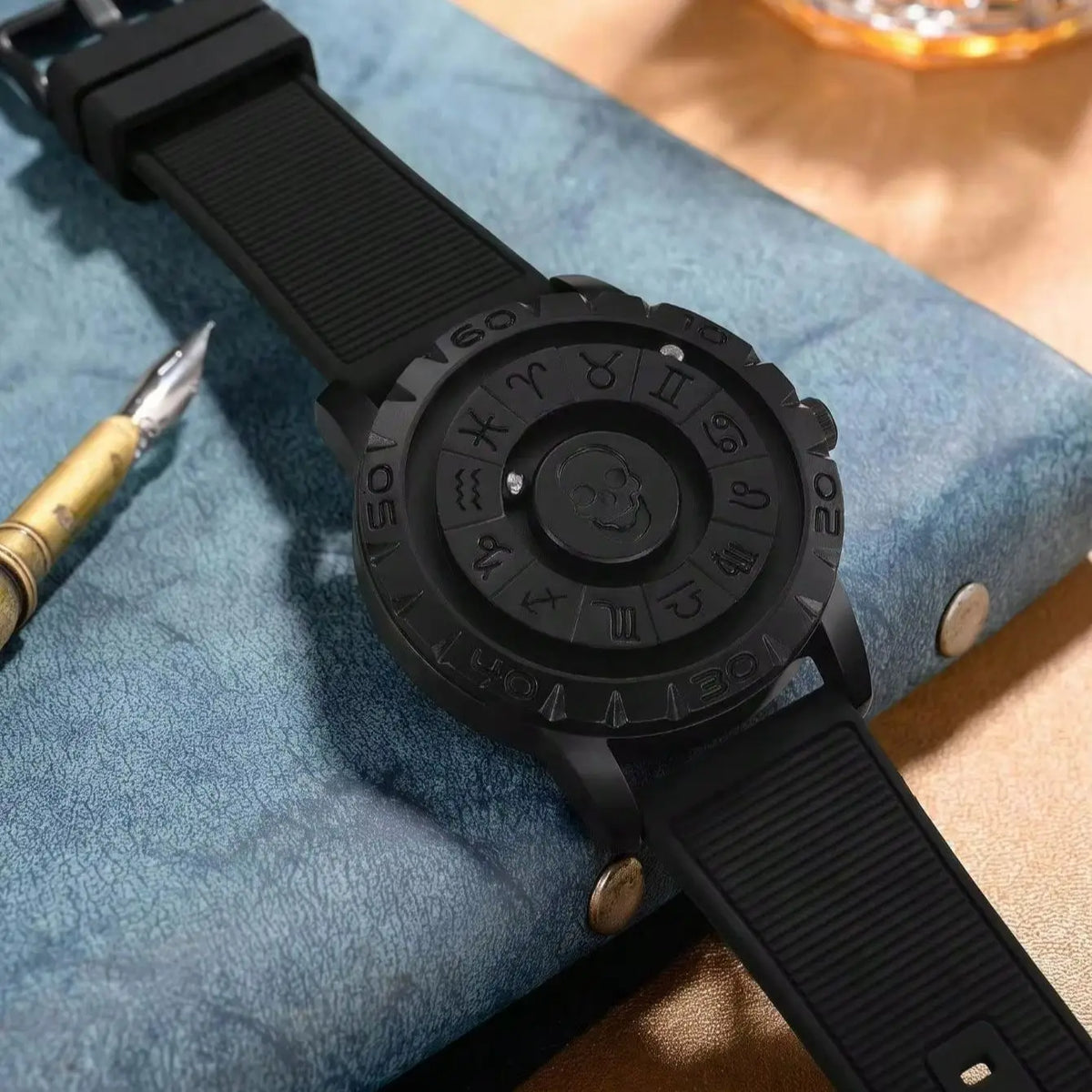 REBIRTH Magnetic Rolling Pointer Quartz Watch | Silicone Strap Quartz Wristwatch Nixie