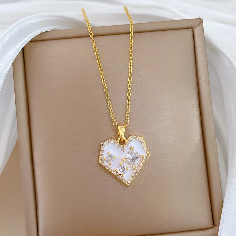 Heart Pendant Choker Necklace Gold Stainless Steel | Nixie Pendant Choker Necklace Nixie