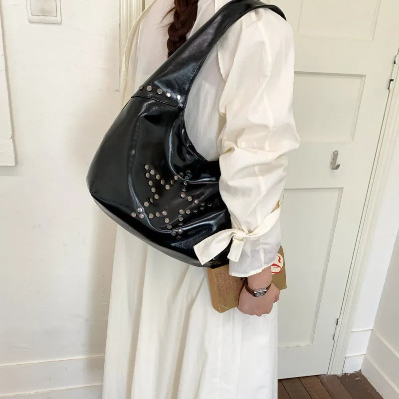Korean Star Rivet Crossbody Bag – Large Capacity Shoulder Bag Crossbody Shoulder Bag Nixie BB-1309Black