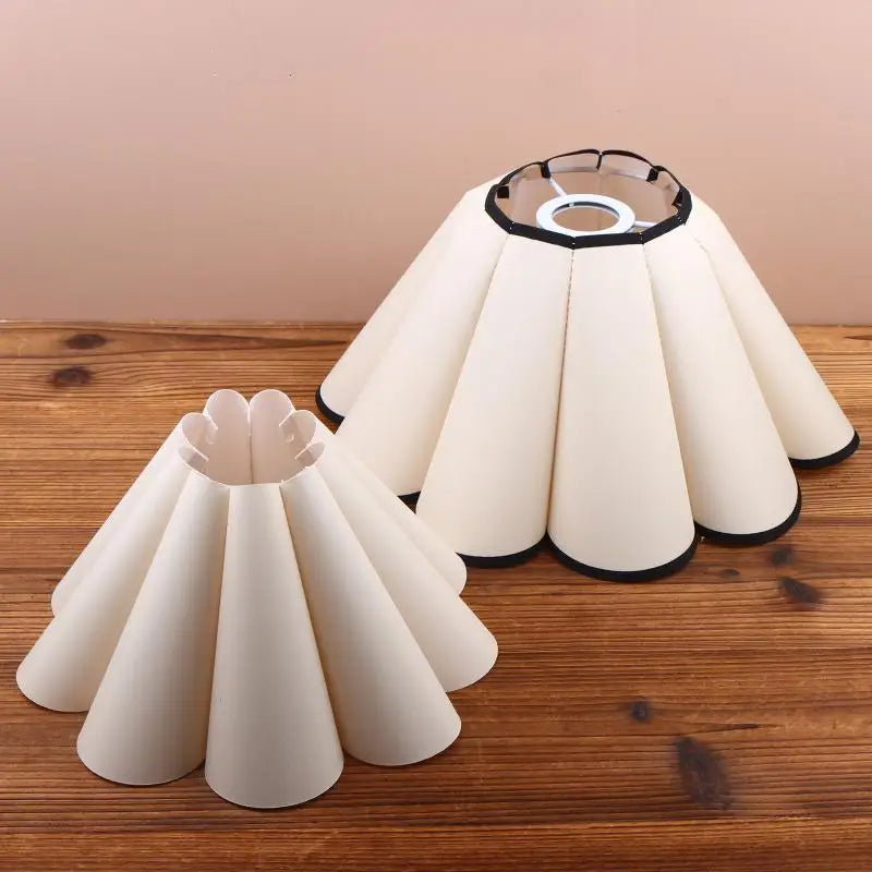 Flower Petal Desk Lamp Shade – Modern Bedroom & Study Decor Decorative Lampshade Nixie