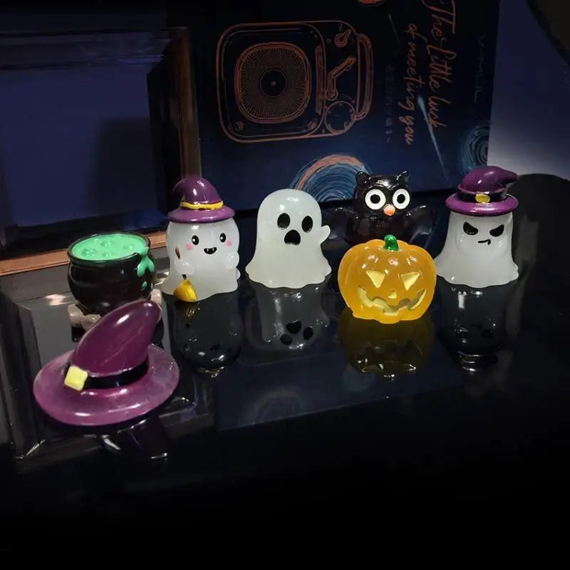 Glow-in-the-Dark Halloween Mini Resin Figurines Set 5pc Halloween Resin Figurines Nixie