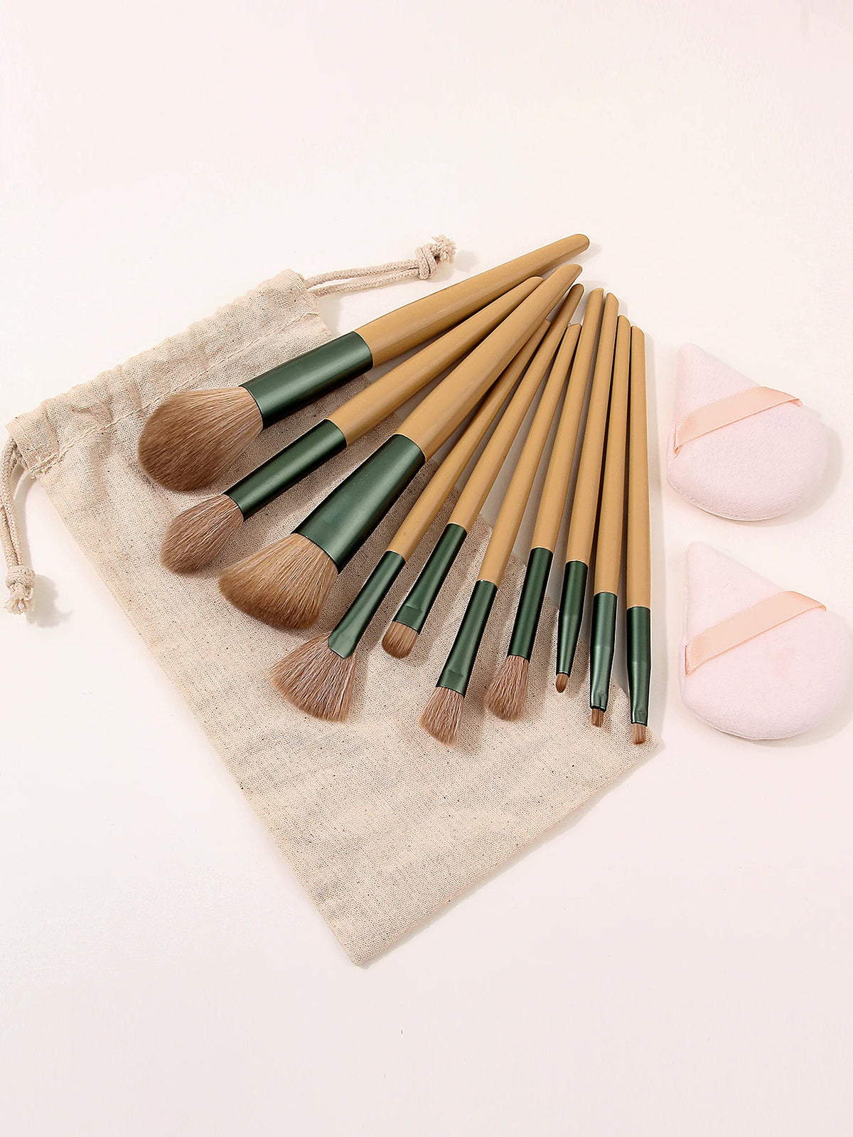 13-Piece Makeup Brush Set with Storage Bag & Powder Puffs Makeup Brush Set Nixie