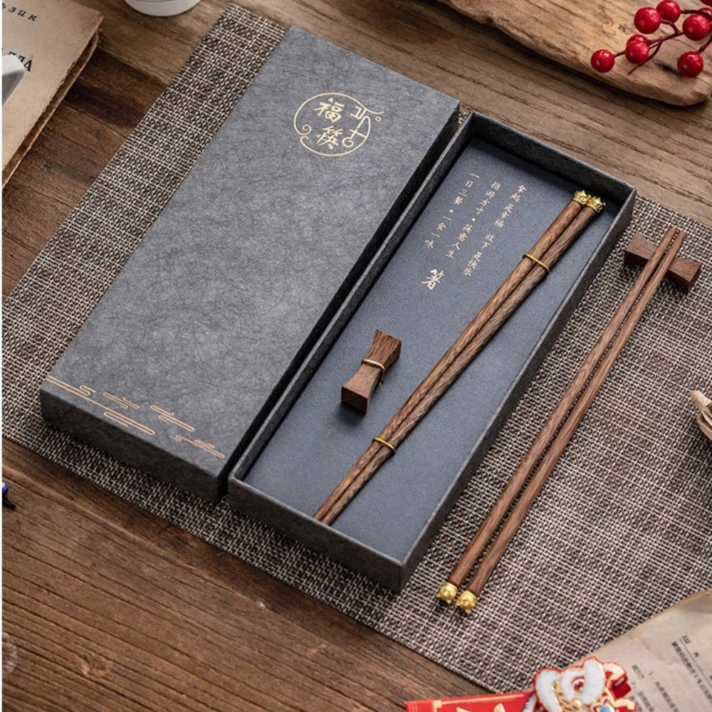 FEB.WIND Reusable Wooden Chopsticks Set with Holder – 2 Pairs Wooden Chopsticks Set Nixie