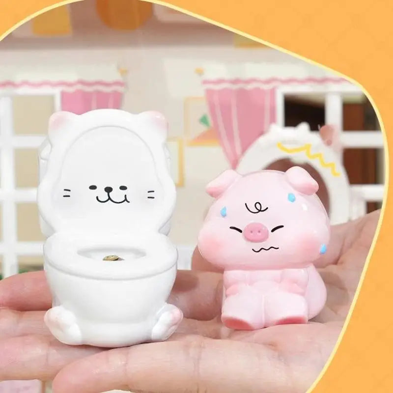 Cute Pig Toilet Figurine – Whimsical Mini Desk Ornament Decorative Figurine Nixie