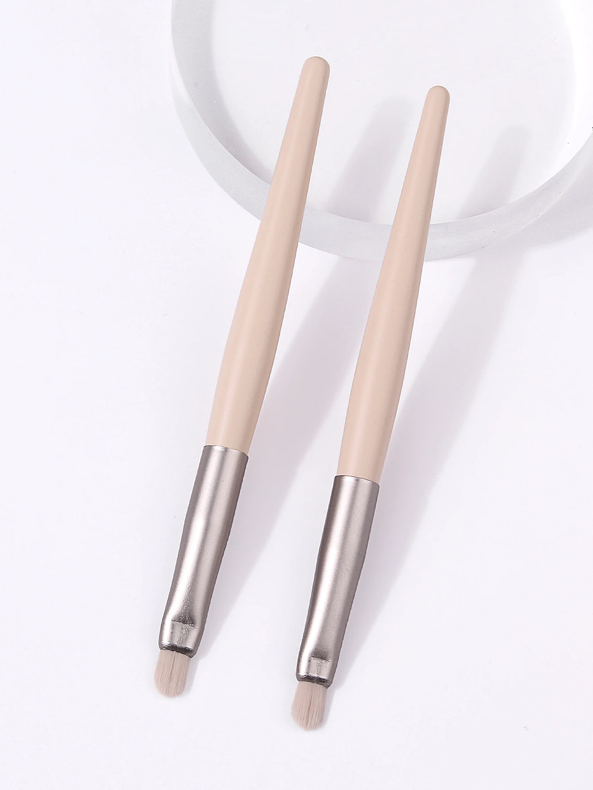 Nixie 2-Piece Soft Makeup Brush Set – Foundation & Eyeshadow Makeup Brush Set Nixie