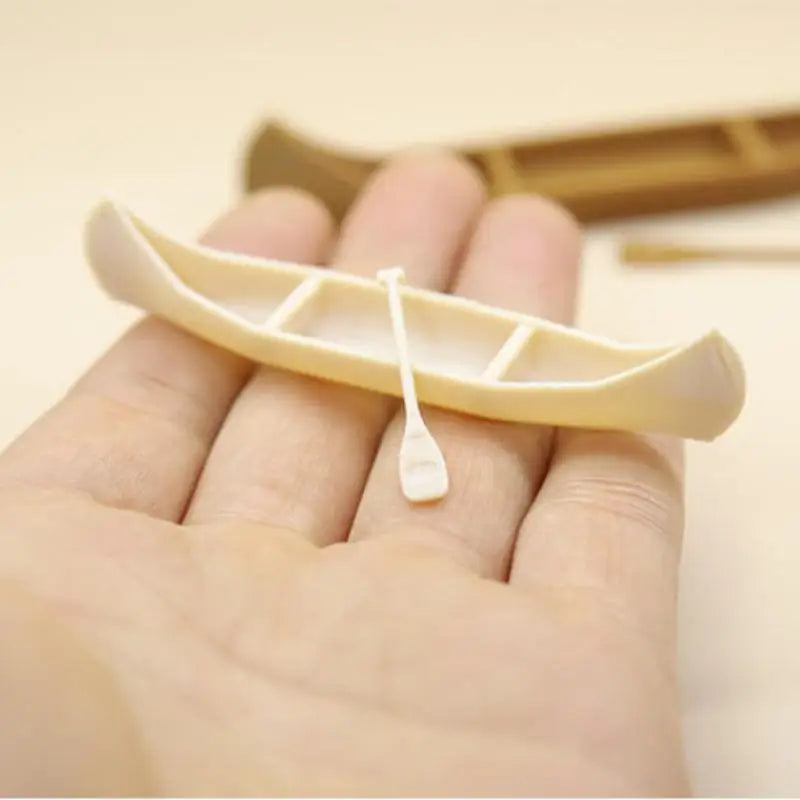 Miniature Canoe Boat Model Figurine Desktop Dollhouse Ornament Miniature Figurine Ornament Nixie