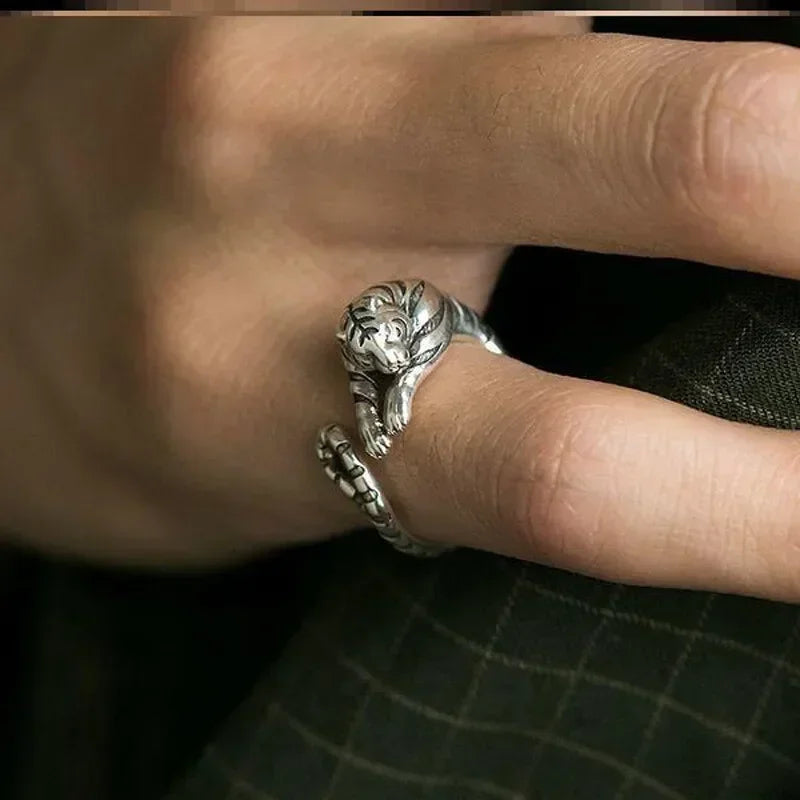 Retro White Tiger Adjustable Silver Ring – Unisex Punk Jewelry Fashion Ring Nixie