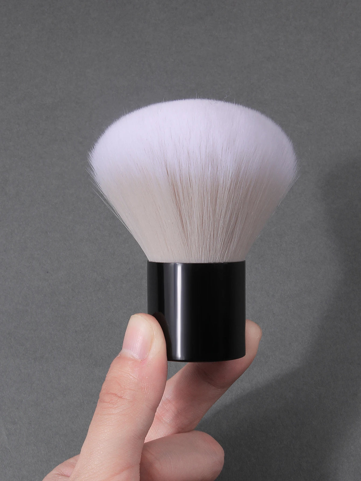 Mushroom Nail Dust Brush – Soft Manicure & Gel Polish Cleaner Nail Dust Brush Nixie