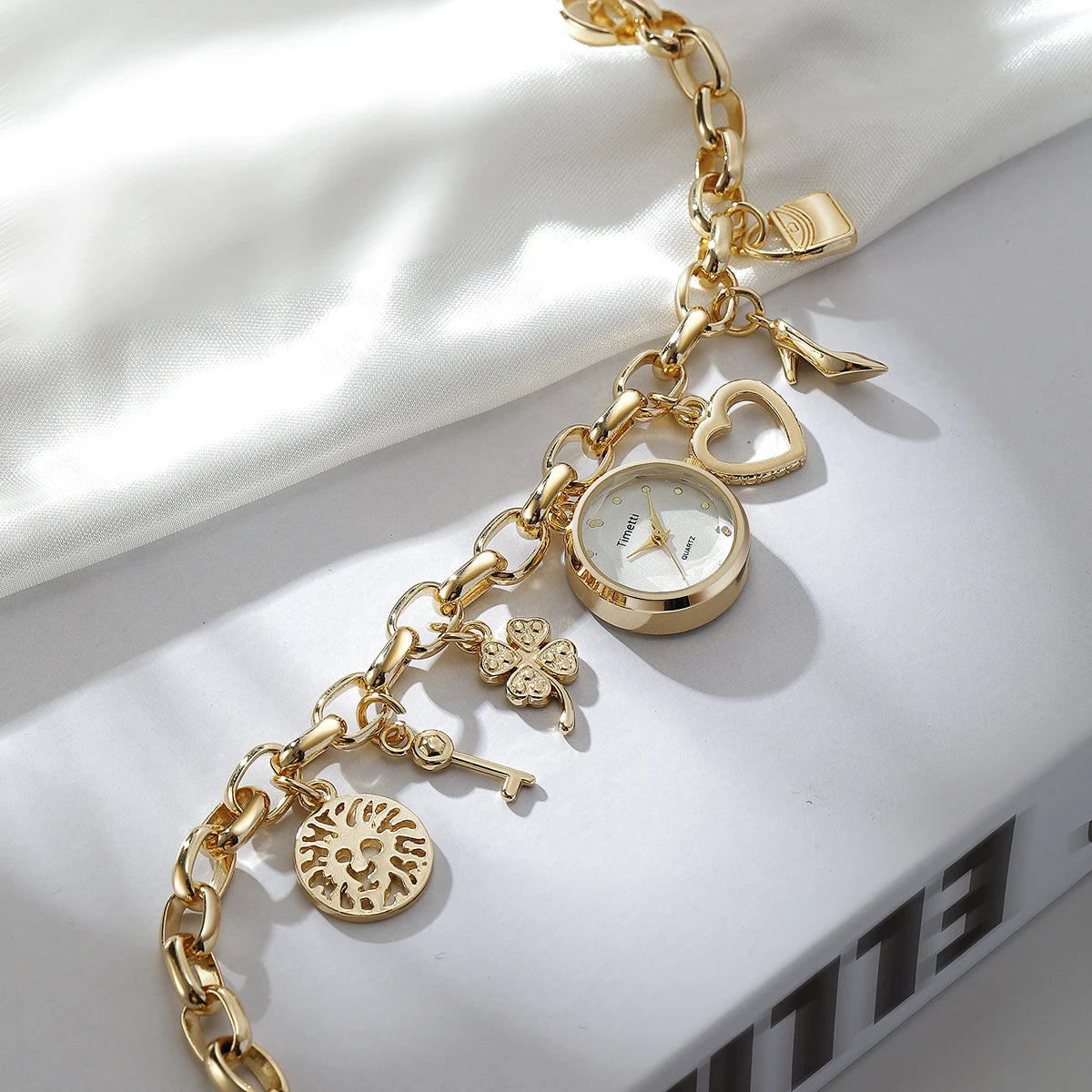 Timetti Casual Luxury Bracelet Watch – Quartz Minimalist Bracelet Watch Nixie