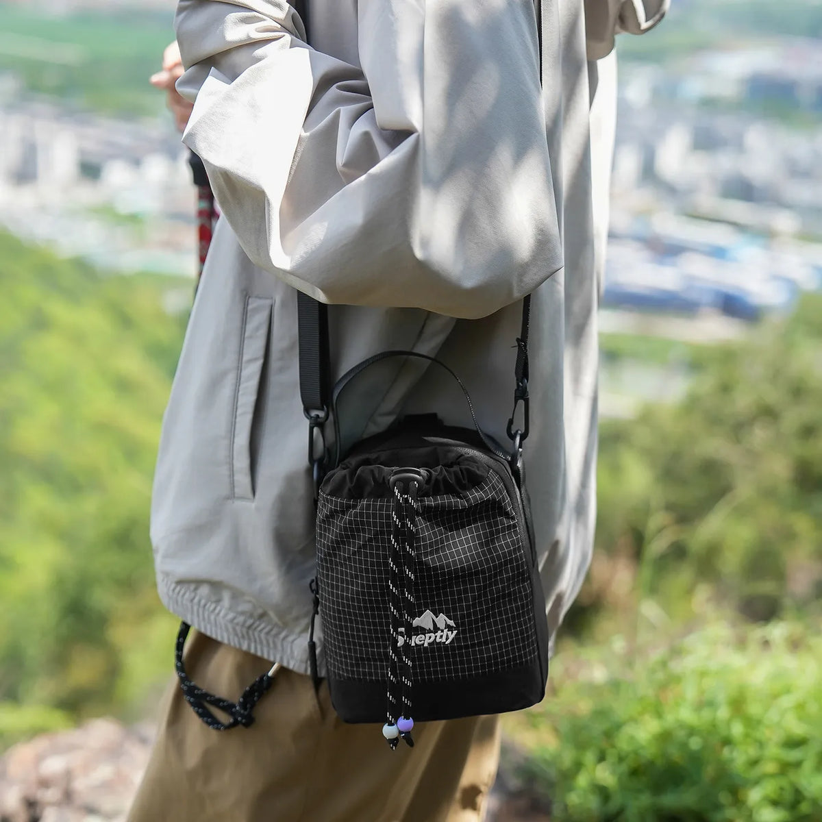 Nixie Outdoor Crossbody Bag – Cycling, Travel & Phone Bag Crossbody Shoulder Bag Nixie Black