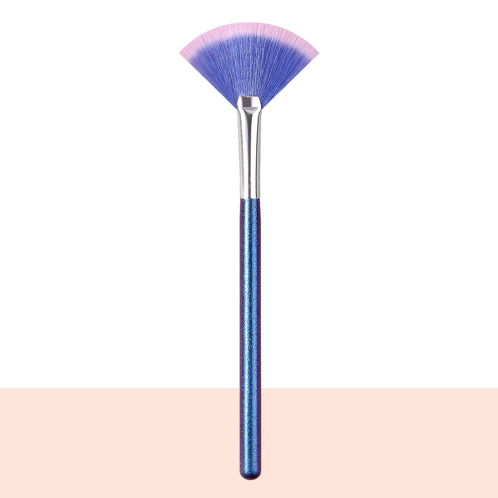 Fan-Shaped Blush & Contour Brush | Fluffy Wool Fiber Makeup Tool Makeup Brush Nixie 1pcs
