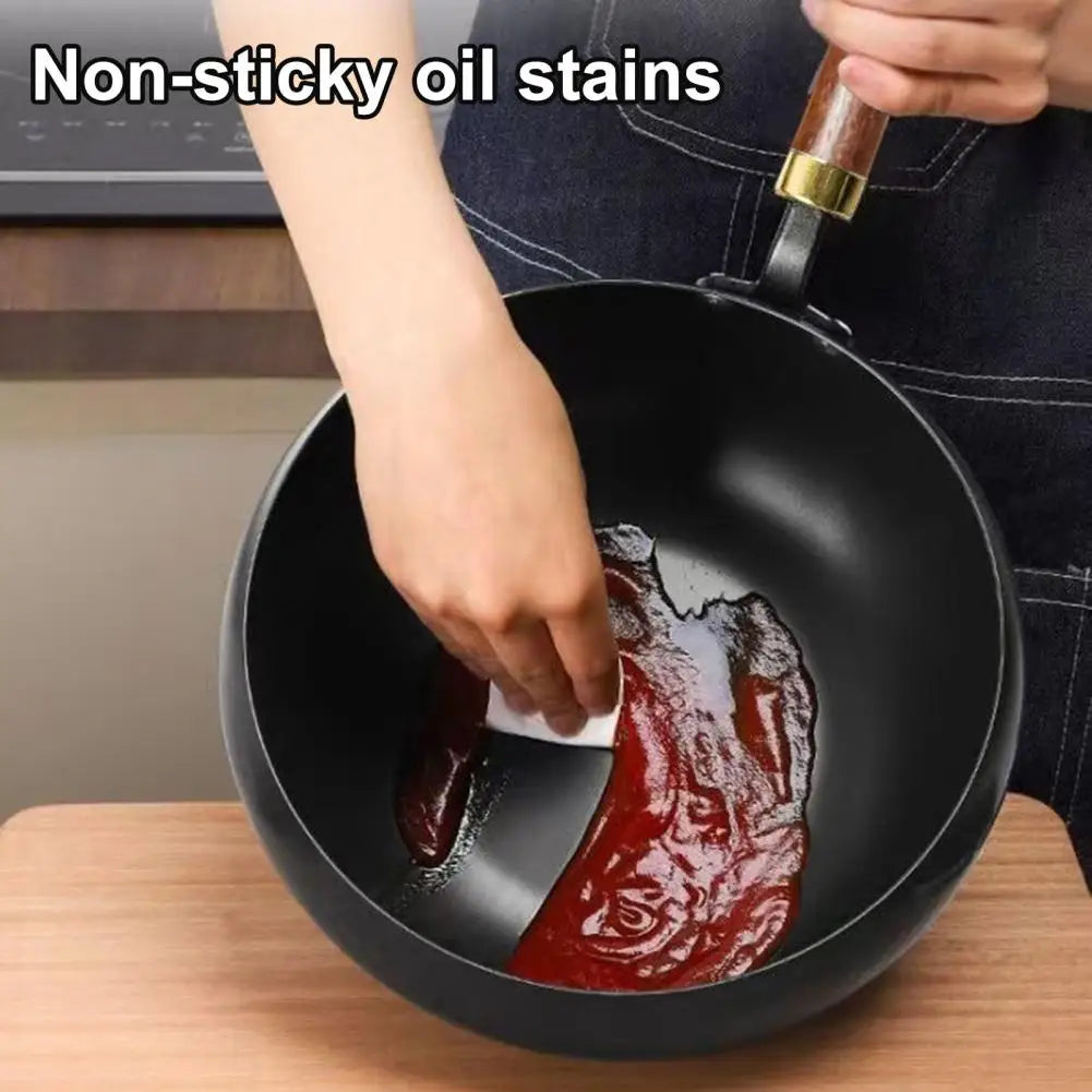 Forged Iron Wok with Wooden Lid – Nonstick, All Stovetops Iron Wok Nixie