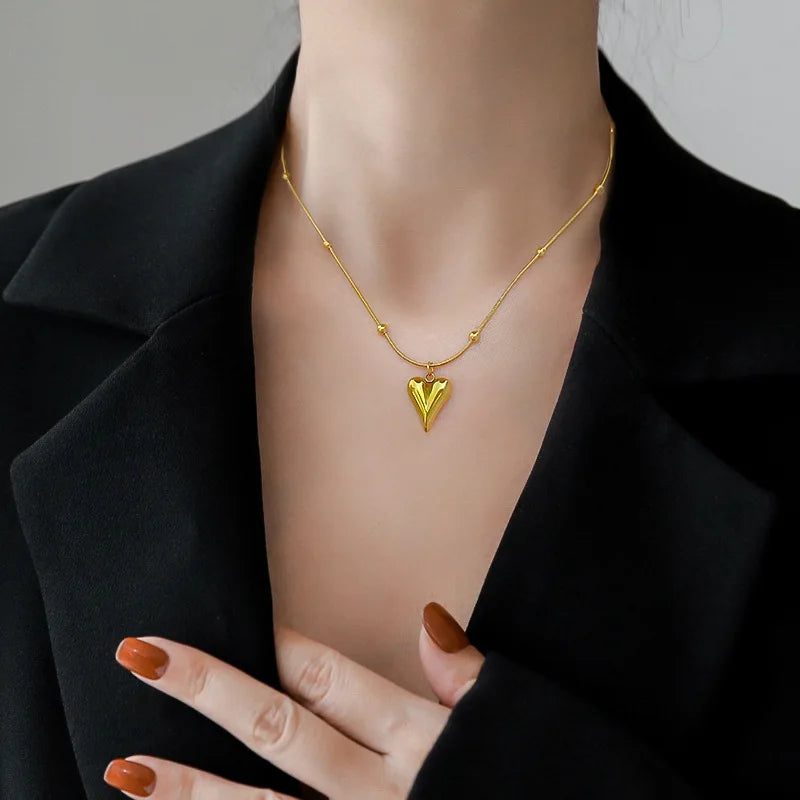 Beaded Heart Gold Clavicle Chain Necklace for Women Chain Necklace Nixie