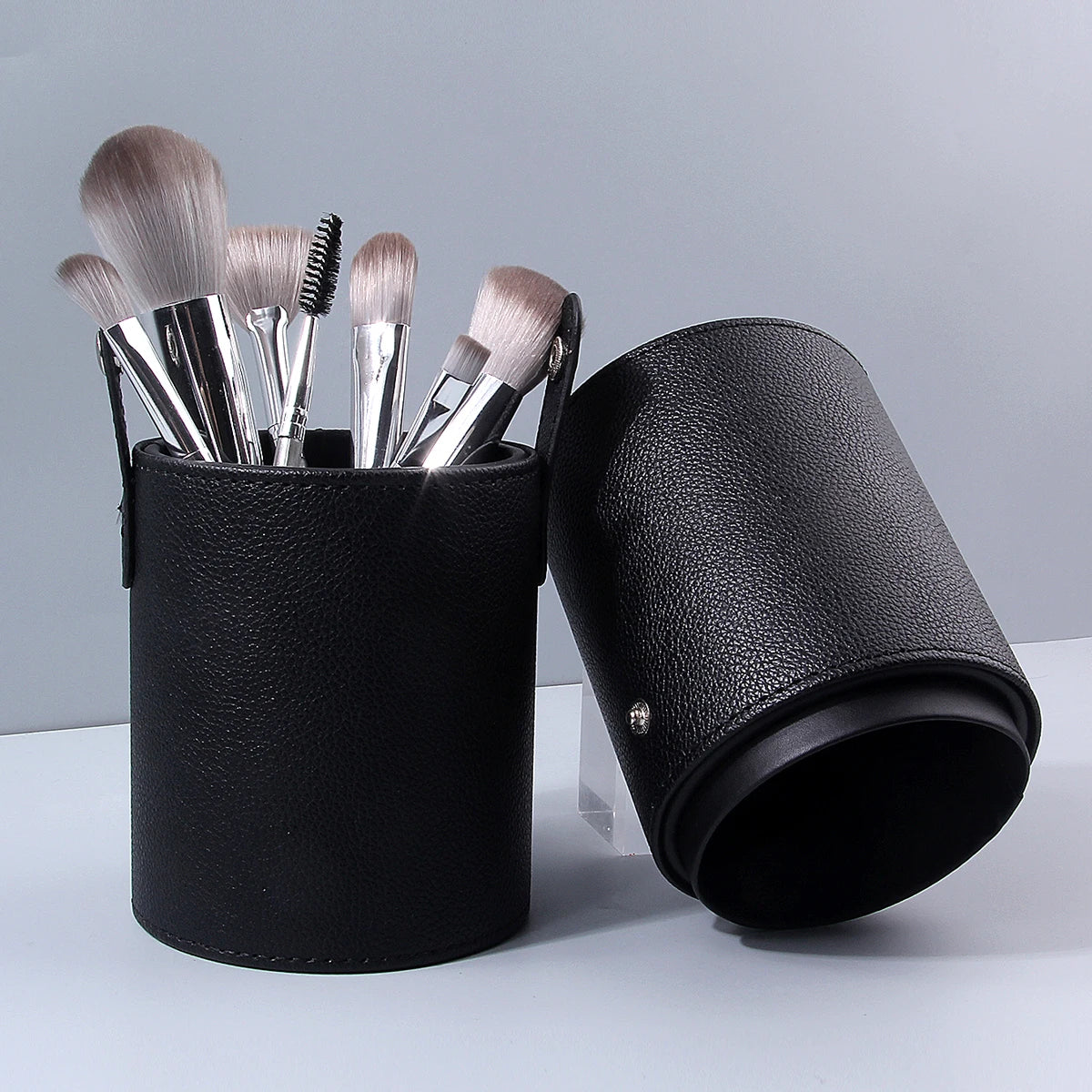 Litchi Leather Makeup Brush Holder – Large Cylinder Storage Makeup Brush Holder Nixie