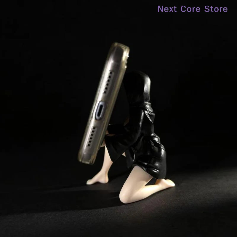 3D Printed Black Robe Queen Pen Holder Desktop Organizer Desktop Pen Holder Nixie