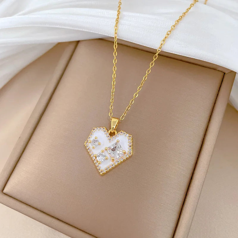 Heart Pendant Choker Necklace Gold Stainless Steel | Nixie Pendant Choker Necklace Nixie