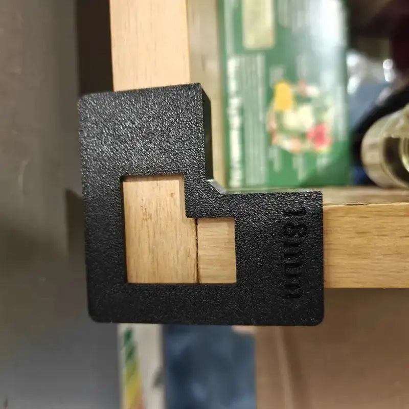4Pcs 90° Right Angle Clamps T Brackets for 18mm Woodworking Woodworking Clamps Nixie 4Pcs Black