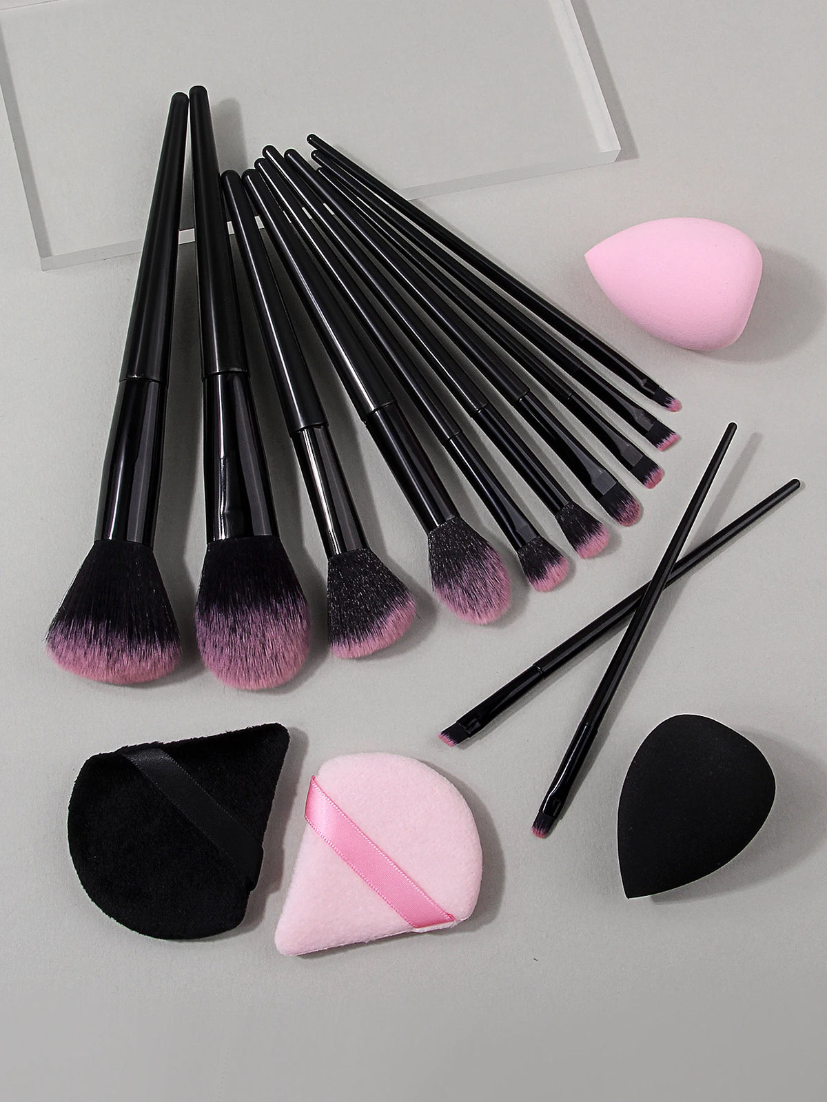 16 Pcs Makeup Brush Set – Powder, Blush & Eyeshadow Brushes Makeup Brush Set Nixie