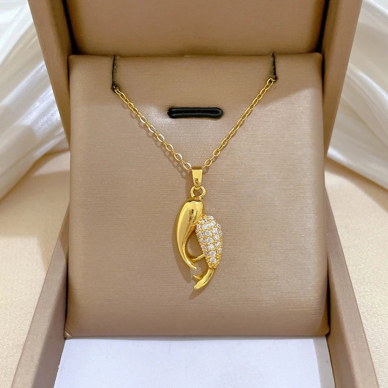 Double Fish Pendant Necklace – Gold Stainless Steel Choker Pendant Necklace Nixie