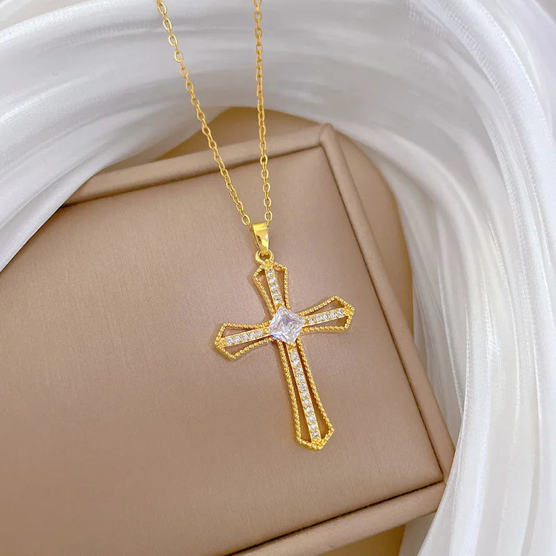 Gold Cross Pendant Necklace – Stainless Steel Choker for Women Pendant Necklace Nixie