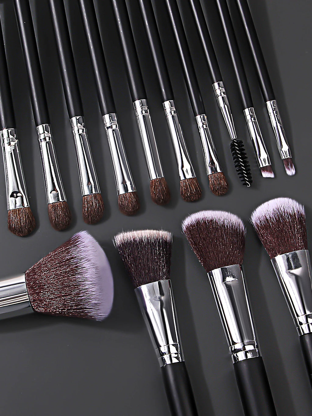18-Piece Professional Makeup Brush Set – Wood & Wool Fiber Makeup Brush Set Nixie
