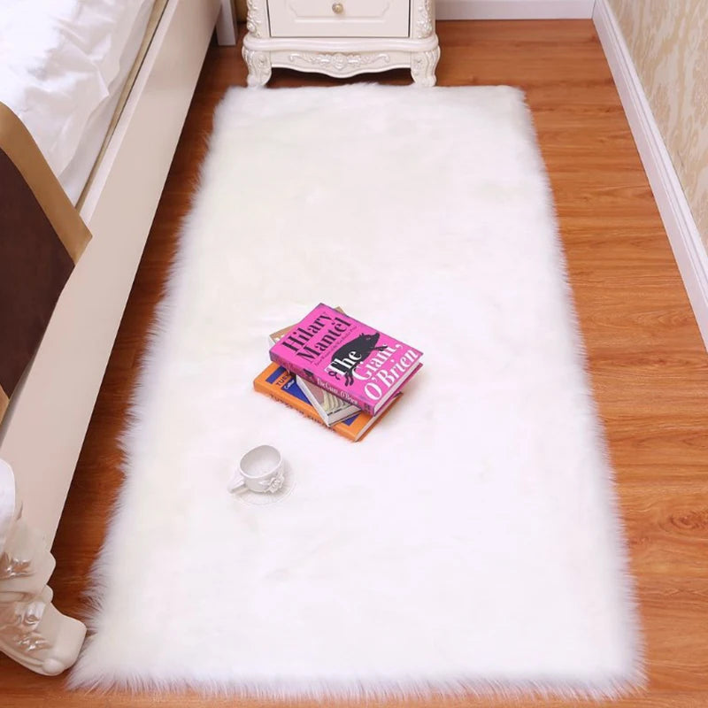 Soft Faux Sheepskin Plush Rug – Bedroom & Living Room Mat Plush Area Rug Nixie
