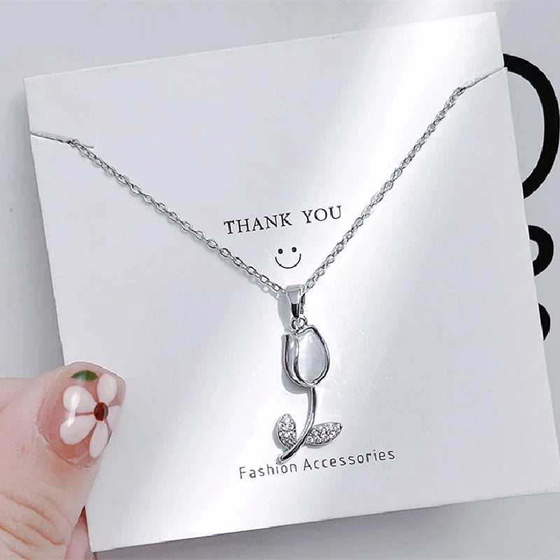 Tulip Pendant Necklace | Gold Plated Copper & Stainless Steel Pendant Necklace Nixie XL1575-5