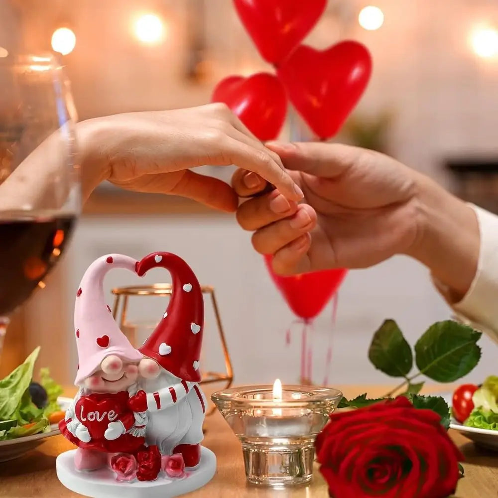 Resin Valentine Gnome Figurines – Romantic Couple Gift Decor Gnome Figurine Set Nixie
