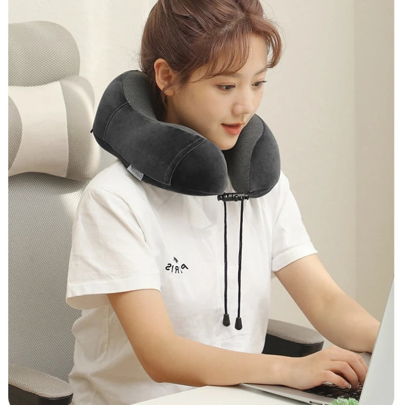 Memory Foam U-Shaped Travel Pillow – Magnetic, Ultra-Soft U-Shaped Travel Pillow Nixie