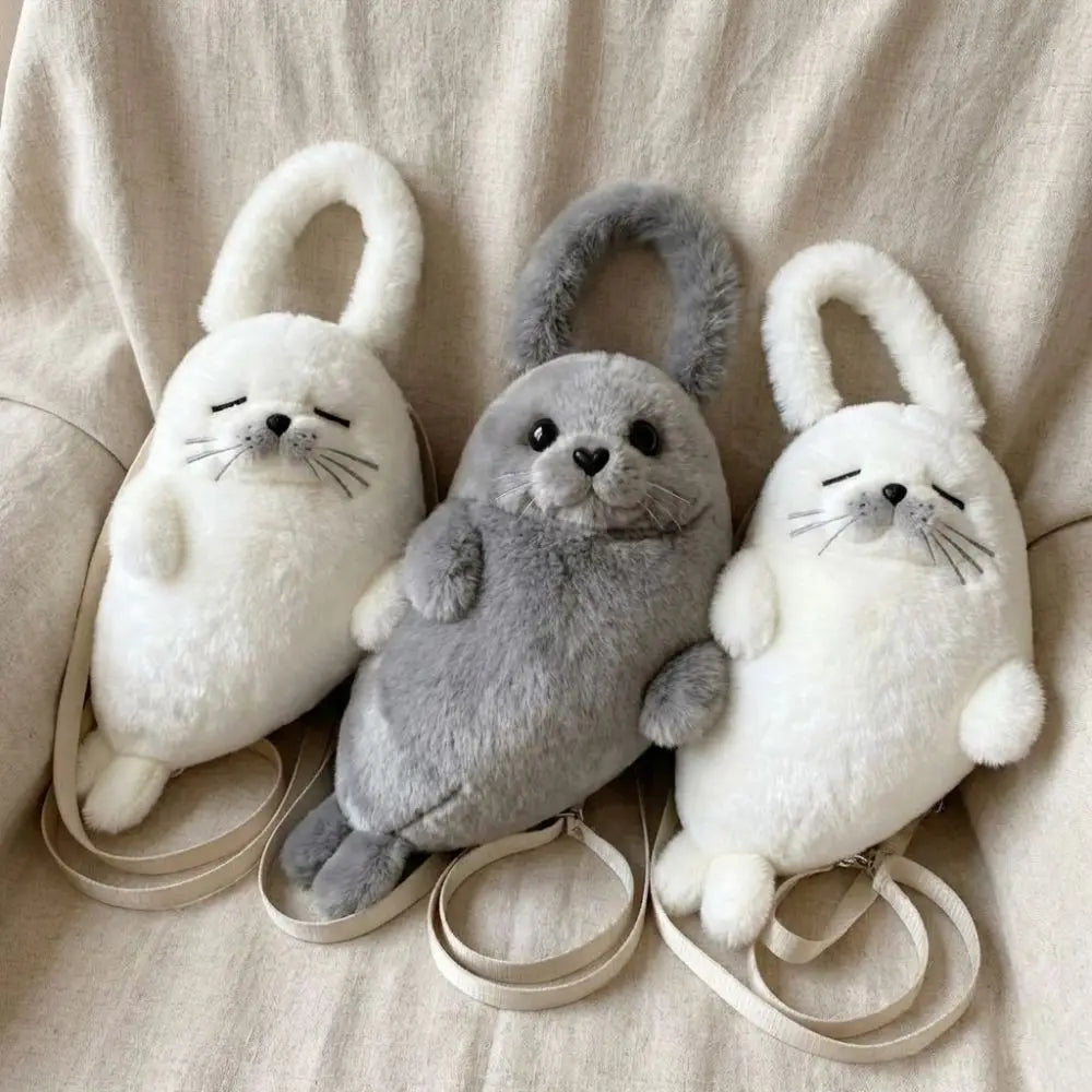 Cute Seal Plush Crossbody Bag – Fluffy Cartoon Shoulder Bag Plush Crossbody Bag Nixie