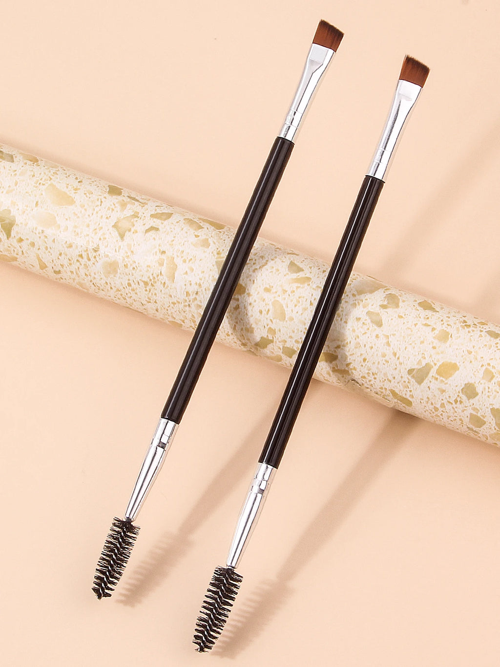 Dual-Head Eyeliner Eyebrow & Eyelash Makeup Brush – Nixie Makeup Brush Nixie
