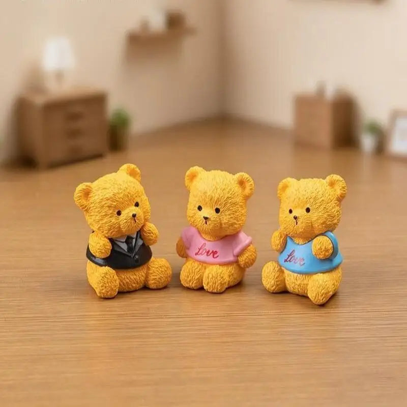 4pcs Cute Couple Bear Mini Figurines – Desktop DIY Décor Decorative Figurines Nixie