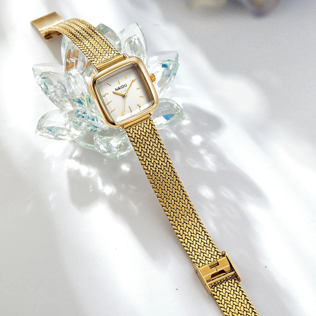 Women's Retro Small Square Quartz Watch – Steel Strap Women's Quartz Watch Nixie